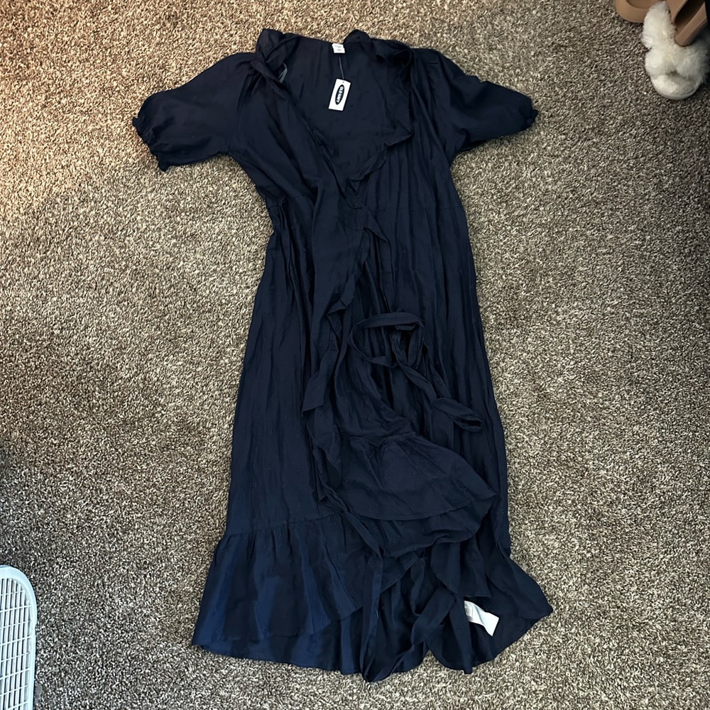 NWT Old Navy Clip Dot Wrap Midi Dress